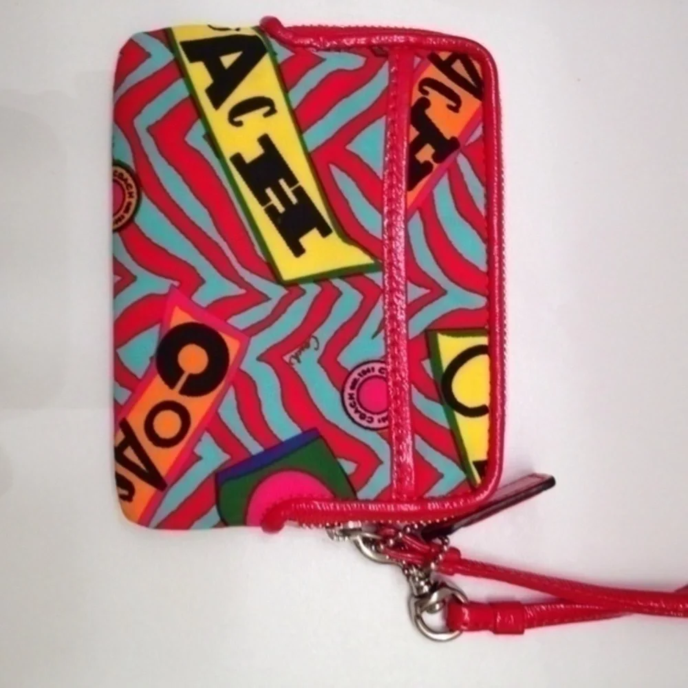 COACH rare poppy scrible wristlet wallet
